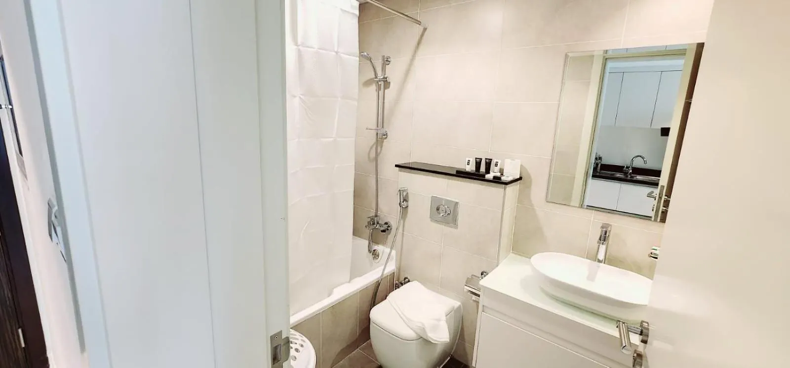 Apartment High-Rise Comfort Studio For Rent At Damac Hillis Dubai