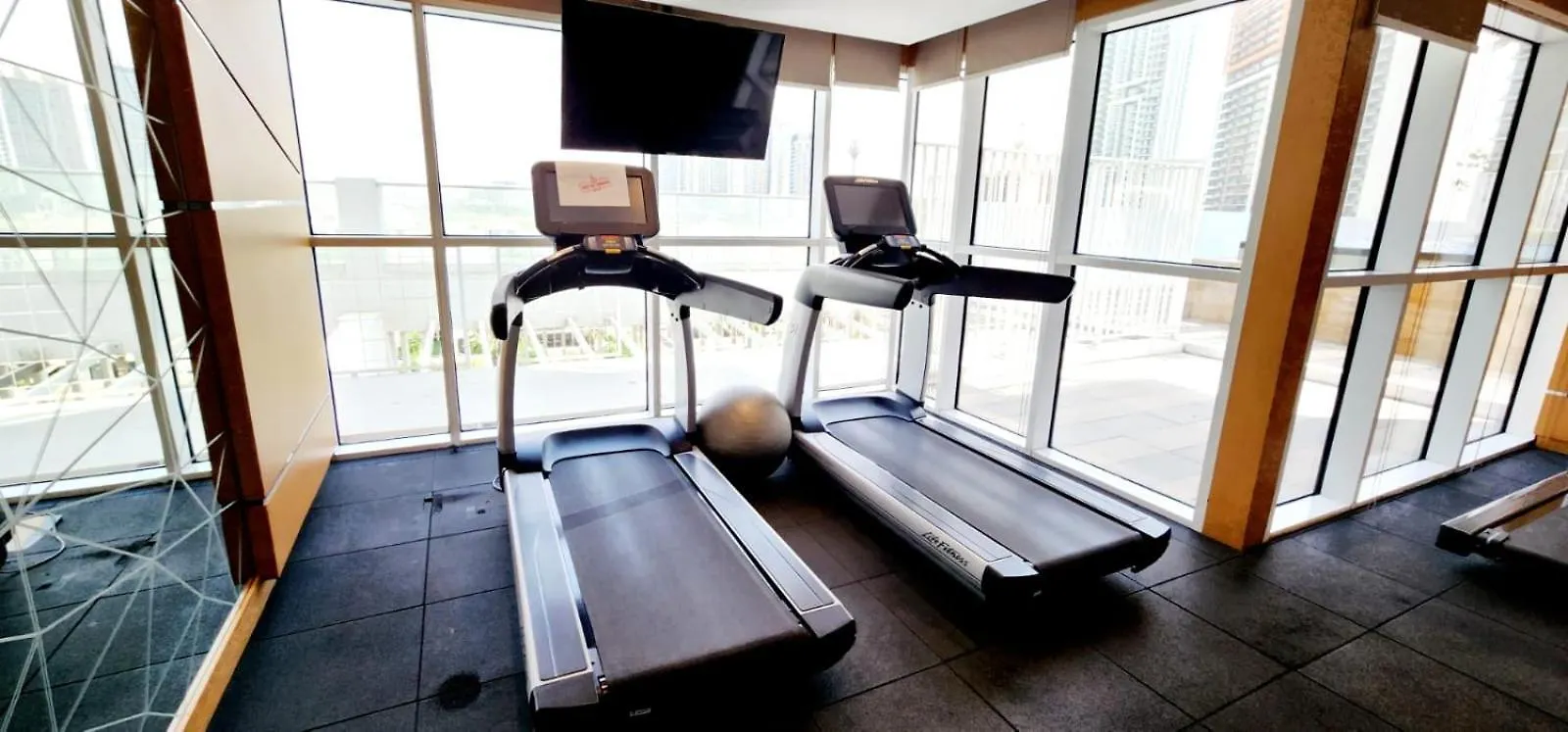 High-Rise Comfort Studio For Rent At Damac Hillis Dubai 0*,  United Arab Emirates